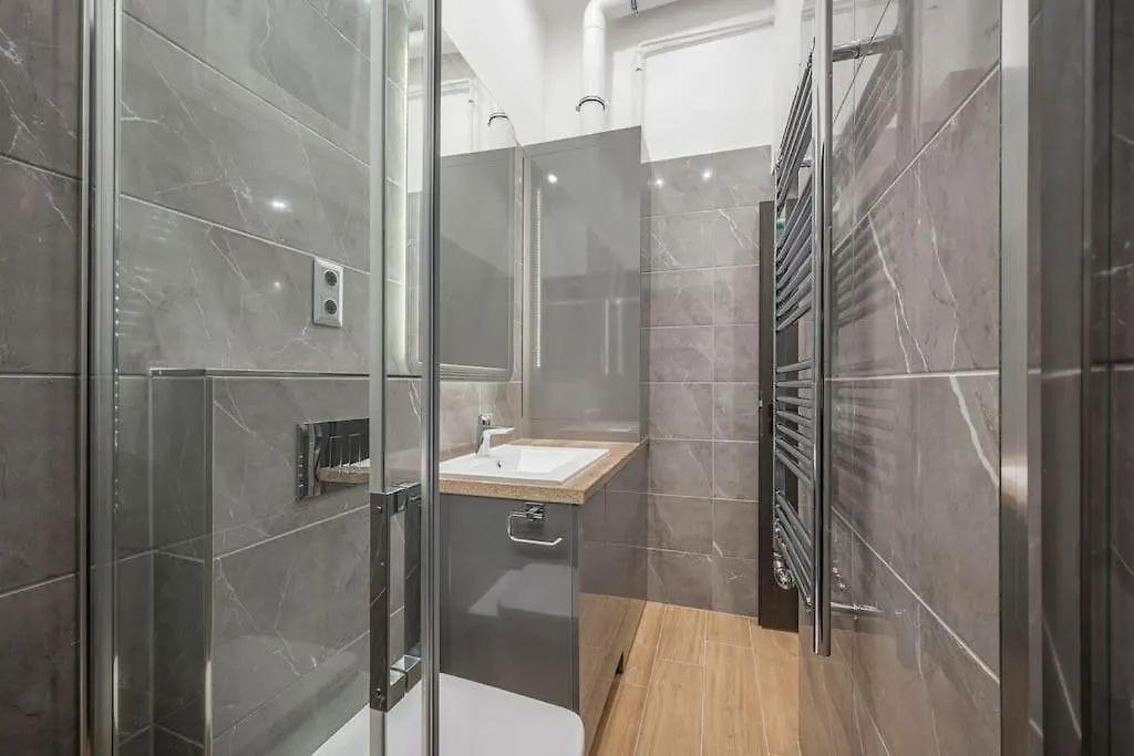 Exclusive Downtown Apartment With Ac Βουδαπέστη
