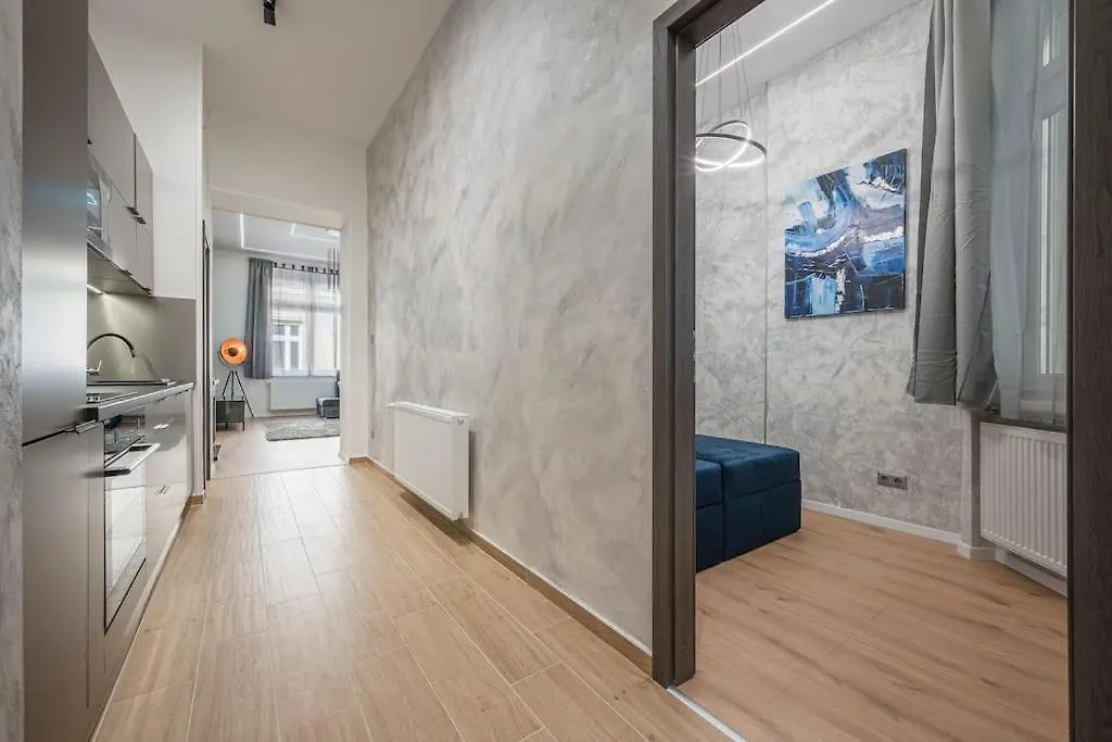 Exclusive Downtown Apartment With Ac Βουδαπέστη