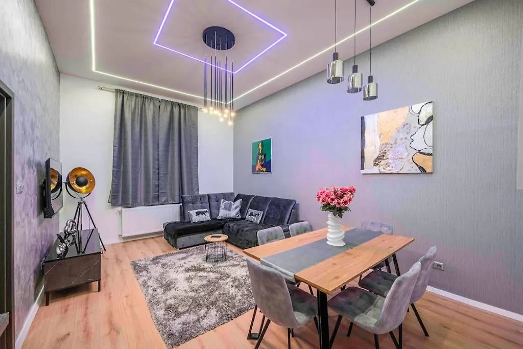 Exclusive Downtown Apartment With Ac Βουδαπέστη